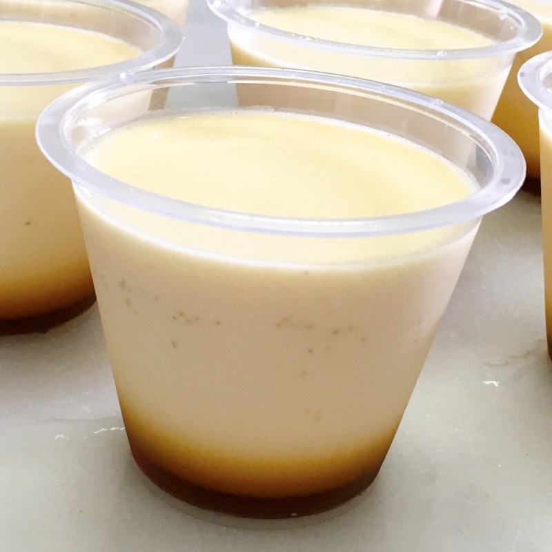 週末限定なめらかプリン